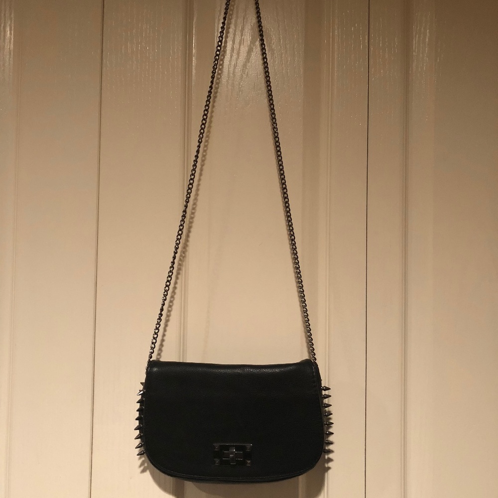Black Chain Crossbody Bag